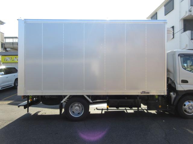 デュトロ 中温冷蔵冷凍車-5℃設定 AT 内寸421x188x202 ワイドロング リアカメラ 準中型免許 4Lターボ BDG-XZU414M コーキング処理済 最大積載量3000キロ 車両総重量6735キロ(24枚目)