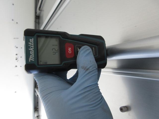 デュトロ 中温冷蔵冷凍車-5℃設定 AT 内寸421x188x202 ワイドロング リアカメラ 準中型免許 4Lターボ BDG-XZU414M コーキング処理済 最大積載量3000キロ 車両総重量6735キロ(28枚目)