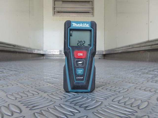 デュトロ 中温冷蔵冷凍車-5℃設定 AT 内寸421x188x202 ワイドロング リアカメラ 準中型免許 4Lターボ BDG-XZU414M コーキング処理済 最大積載量3000キロ 車両総重量6735キロ(30枚目)