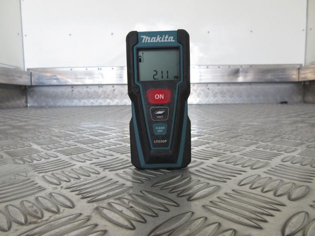 デュトロ 中温冷蔵冷凍車-5℃設定 AT 内寸421x188x202 ワイドロング リアカメラ 準中型免許 4Lターボ BDG-XZU414M コーキング処理済 最大積載量3000キロ 車両総重量6735キロ(31枚目)