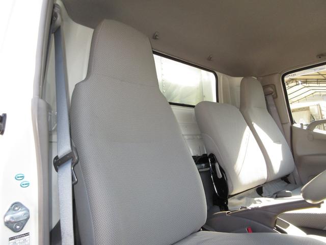 デュトロ 中温冷蔵冷凍車-5℃設定 AT 内寸421x188x202 ワイドロング リアカメラ 準中型免許 4Lターボ BDG-XZU414M コーキング処理済 最大積載量3000キロ 車両総重量6735キロ(40枚目)