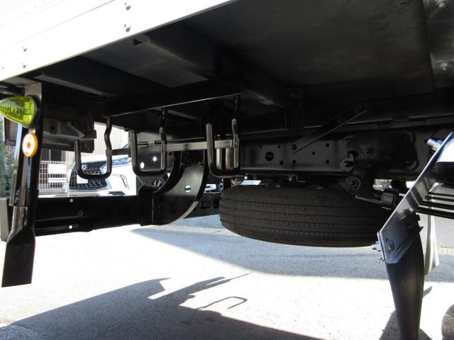 デュトロ 中温冷蔵冷凍車-5℃設定 AT 内寸421x188x202 ワイドロング リアカメラ 準中型免許 4Lターボ BDG-XZU414M コーキング処理済 最大積載量3000キロ 車両総重量6735キロ(69枚目)