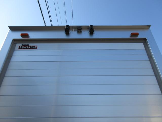 デュトロ 中温冷蔵冷凍車-5℃設定 AT 内寸421x188x202 ワイドロング リアカメラ 準中型免許 4Lターボ BDG-XZU414M コーキング処理済 最大積載量3000キロ 車両総重量6735キロ(77枚目)