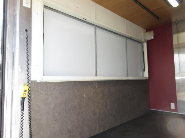 ダイナトラック アルミバン 垂直パワーゲート AT 5t限定免許可 内寸310x177x204 5m未満 準中型免許 キッチンカー 4Lターボ 2RG-XZC605 最大積載量1900キロ 車両総重量4985キロ(25枚目)