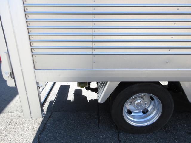 ダイナトラック アルミバン 垂直パワーゲート AT 5t限定免許可 内寸310x177x204 5m未満 準中型免許 キッチンカー 4Lターボ 2RG-XZC605 最大積載量1900キロ 車両総重量4985キロ(69枚目)