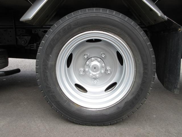 デュトロ 　アルミバン　マルチパワーゲート　内寸４４７ｘ１７８ｘ２２０　標準ロング　カメラ　準中型免許　４Ｌターボ　ＡＴ　コーキング処理済み　ＴＫＧ－ＸＺＵ６５０Ｍ　最大積載量２９５０キロ　車両総重量６４２５キロ（76枚目）