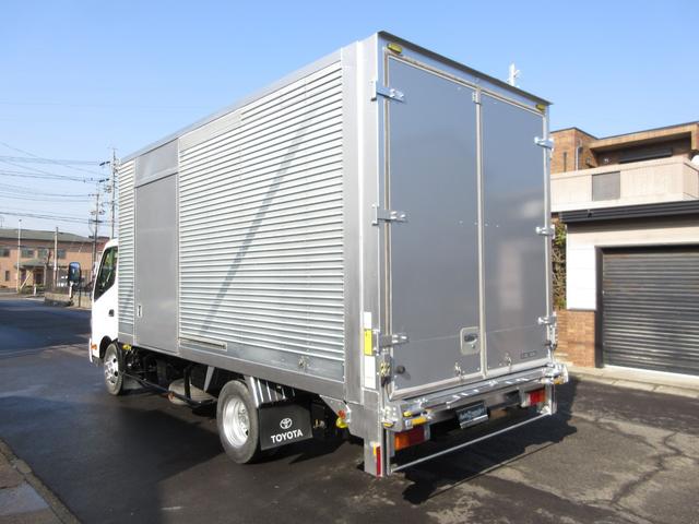 ダイナトラック 　アルミバン　垂直パワーゲート　内寸４５２ｘ２０７ｘ２１７　ワイドロング　ＡＴ　準中型免許　スライドドア　３ｔ積載　４Ｌターボ　ＡＴ　ＴＫＧ－ＸＺＵ７１０　最大積載量３０００キロ　車両総重量６９４５キロ（10枚目）