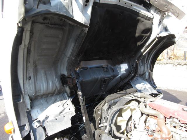 ダイナトラック 　アルミバン　垂直パワーゲート　内寸４５２ｘ２０７ｘ２１７　ワイドロング　ＡＴ　準中型免許　スライドドア　３ｔ積載　４Ｌターボ　ＡＴ　ＴＫＧ－ＸＺＵ７１０　最大積載量３０００キロ　車両総重量６９４５キロ（55枚目）