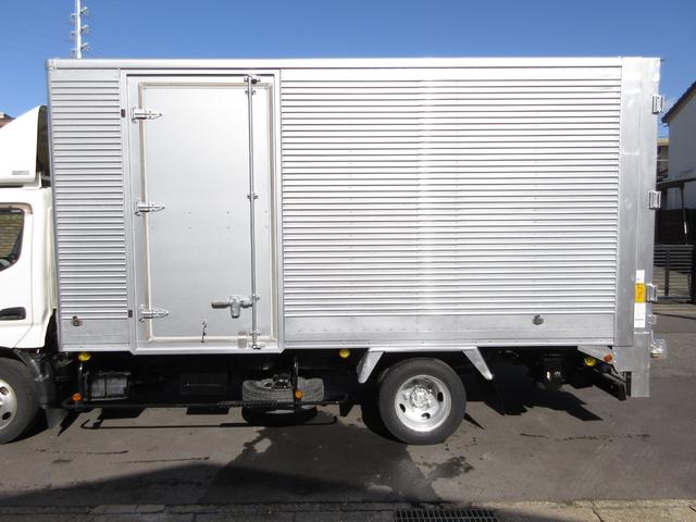 ダイナトラック アルミバン 垂直パワーゲート 内寸445x177x207 標準ロング AT 準中型免許 2t積載 4Lターボ BDG-XZU348 観音ドア交換済み 最大積載量2000キロ 車両総重量5565キロ(24枚目)