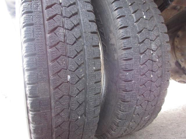 キャンター アルミバン 垂直パワーゲート 内寸508x208x208 5.2ノンターボ 準中型 5速 煤焼きなし 2t積載 コーキング処理済 KK-FE82EG 最大積載量2000キロ 車両総重量5605キロ(21枚目)