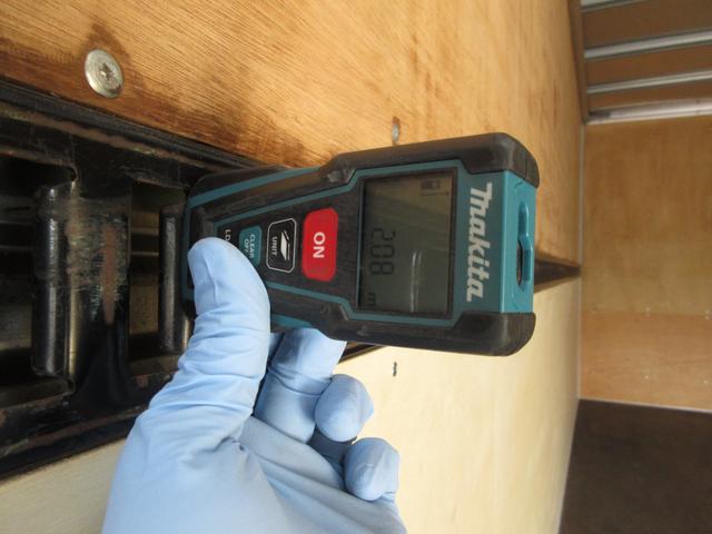 キャンター アルミバン 垂直パワーゲート 内寸508x208x208 5.2ノンターボ 準中型 5速 煤焼きなし 2t積載 コーキング処理済 KK-FE82EG 最大積載量2000キロ 車両総重量5605キロ(29枚目)