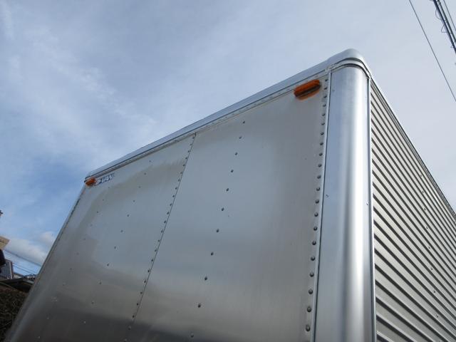 キャンター アルミバン 垂直パワーゲート 内寸508x208x208 5.2ノンターボ 準中型 5速 煤焼きなし 2t積載 コーキング処理済 KK-FE82EG 最大積載量2000キロ 車両総重量5605キロ(59枚目)