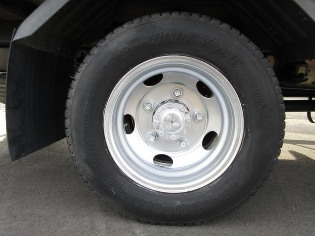 キャンター アルミバン 垂直パワーゲート 内寸508x208x208 5.2ノンターボ 準中型 5速 煤焼きなし 2t積載 コーキング処理済 KK-FE82EG 最大積載量2000キロ 車両総重量5605キロ(72枚目)