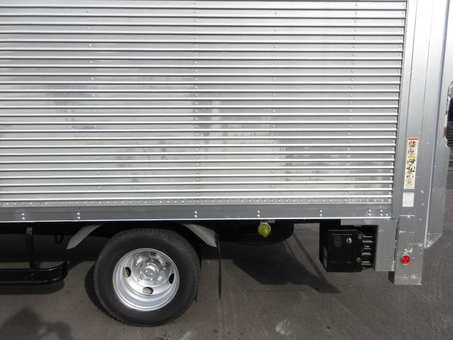 キャンター アルミバン 垂直パワーゲート 内寸508x208x208 5.2ノンターボ 準中型 5速 煤焼きなし 2t積載 コーキング処理済 KK-FE82EG 最大積載量2000キロ 車両総重量5605キロ(73枚目)