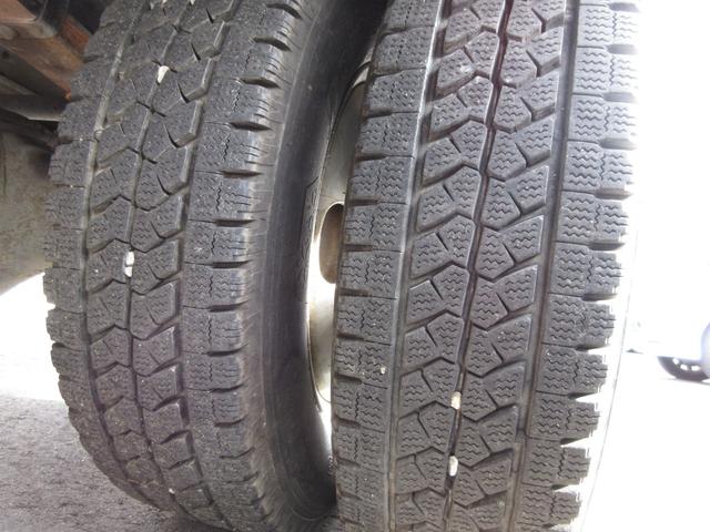 キャンター アルミバン 垂直パワーゲート 内寸508x208x208 5.2ノンターボ 準中型 5速 煤焼きなし 2t積載 コーキング処理済 KK-FE82EG 最大積載量2000キロ 車両総重量5605キロ(77枚目)