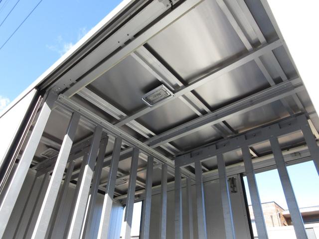 デュトロ アルミバン 標準ロング ボトルカー 内寸117x171x171(後部) 準中型免許 工作車ベース 作業車ベース AT 3t積載 TKG-XZU650M 最大積載量3000キロ 車両総重量6525キロ(41枚目)