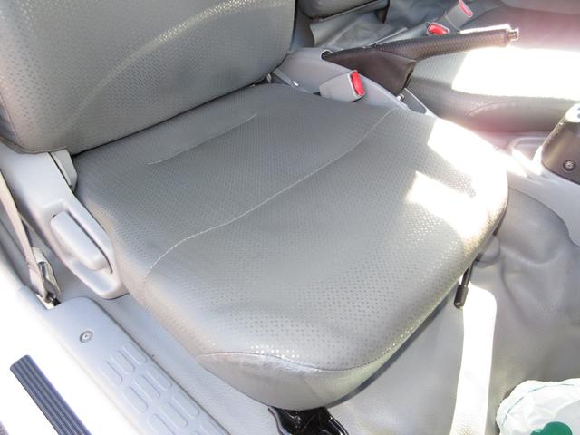 デュトロ アルミバン 標準ロング ボトルカー 内寸117x171x171(後部) 準中型免許 工作車ベース 作業車ベース AT 3t積載 TKG-XZU650M 最大積載量3000キロ 車両総重量6525キロ(50枚目)