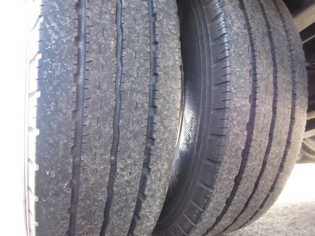 ダイナトラック 　アルミバン　垂直パワーゲート　内寸３７２ｘ１７８ｘ２１６　標準セミロング　準中型免許　ＡＴ　カメラ　４Ｌターボ　ＢＤＧ－ＸＺＵ３３８　コーキング処理済　最大積載量２０００キロ　車両総重量５３７５キロ（71枚目）