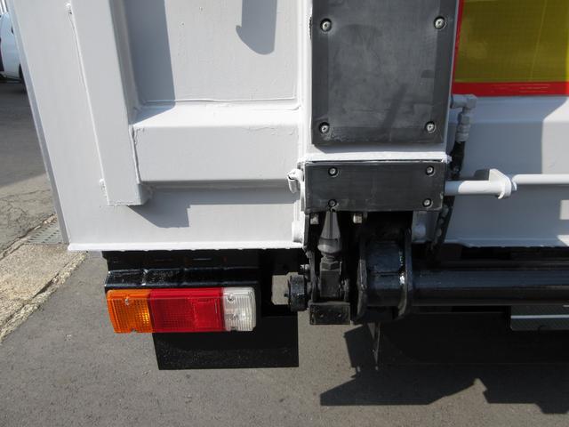 デュトロ アルミバン マルチパワーゲート 内寸498x208x194 ワイド超ロング ステンレス シャッター カメラ 4Lターボ 6速 BDG-XZU424M 最大積載量2700キロ 車両総重量6905キロ(79枚目)