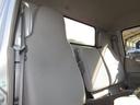 　アルミバン　垂直パワーゲート　内寸３７２ｘ１７８ｘ２１６　標準セミロング　準中型免許　ＡＴ　カメラ　４Ｌターボ　ＢＤＧ－ＸＺＵ３３８　コーキング処理済　最大積載量２０００キロ　車両総重量５３７５キロ（13枚目）