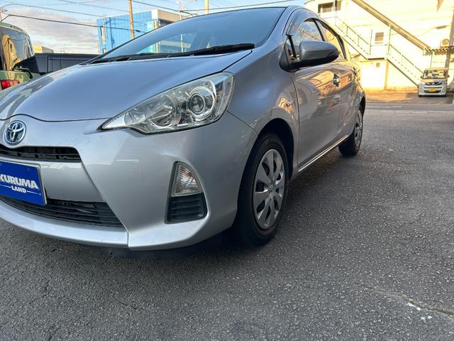 アクア Ｓ　地デジナビＴＶ　　Ｂｌｕｅｔｏｏｔｈ　バックカメラ　キーレスタイプ　リアスポイラー（5枚目）