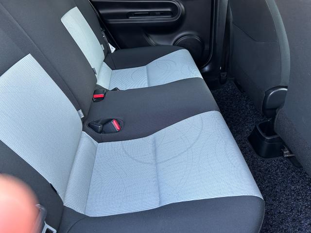 アクア Ｓ　地デジナビＴＶ　　Ｂｌｕｅｔｏｏｔｈ　バックカメラ　キーレスタイプ　リアスポイラー（19枚目）