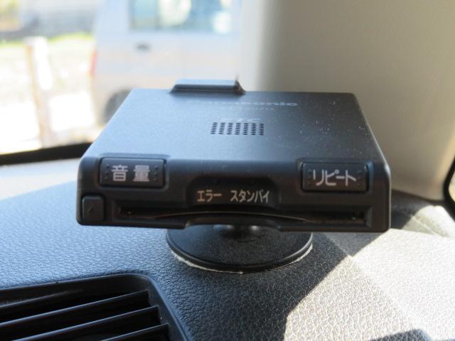 L (SDナビ)(Bluetoothオーディオ対応)(フルセグTV)(CD・DVD再生)(ETC車載器)(キーレス)(アイドリングストップ)(タイミングチェーン駆動)(電動格納ドアミラー)(横滑り防止)(7枚目)