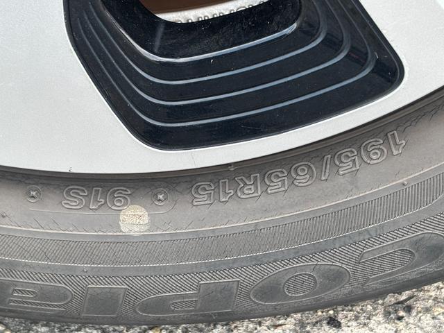 プリウスＰＨＶ Ｓナビパッケージ・セーフティプラス　（点検整備／車検９年４月／保証付）（縦型１１．６インチナビ）（バックカメラ）（ＥＴＣ）（レーダークルーズ）（フルセグ）（Ｂｌｕｅｔｏｏｔｈオーディオ）（ＬＥＤヘッドライト）（シート・ハンドルヒーター）（46枚目）