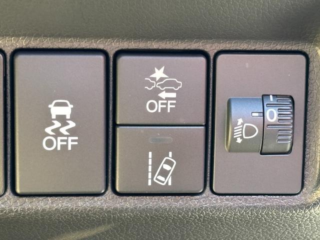 シャトル ハイブリッド ホンダセンシング (点検整備/車検2年/保証付き)(メモリーナビ)(Bluetoothオーディオ)(ETC車載器)(追従付きレーダークルーズ)(衝突軽減ブレーキ)(オートライト)(スマートキー・プッシュスタート)(13枚目)