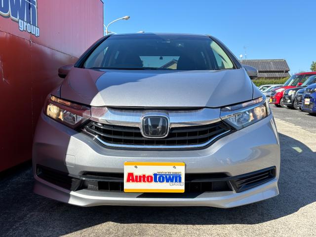 シャトル ハイブリッド ホンダセンシング (点検整備/車検2年/保証付き)(メモリーナビ)(Bluetoothオーディオ)(ETC車載器)(追従付きレーダークルーズ)(衝突軽減ブレーキ)(オートライト)(スマートキー・プッシュスタート)(17枚目)