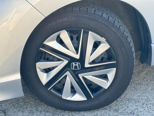 シャトル ハイブリッド ホンダセンシング (点検整備/車検2年/保証付き)(メモリーナビ)(Bluetoothオーディオ)(ETC車載器)(追従付きレーダークルーズ)(衝突軽減ブレーキ)(オートライト)(スマートキー・プッシュスタート)(24枚目)