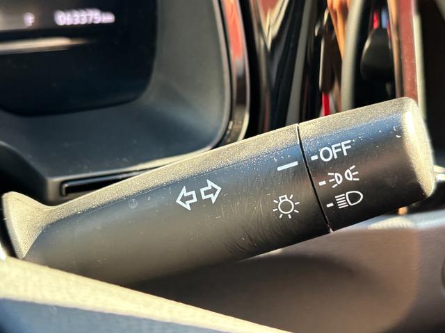 シャトル ハイブリッド ホンダセンシング (点検整備/車検2年/保証付き)(メモリーナビ)(Bluetoothオーディオ)(ETC車載器)(追従付きレーダークルーズ)(衝突軽減ブレーキ)(オートライト)(スマートキー・プッシュスタート)(47枚目)