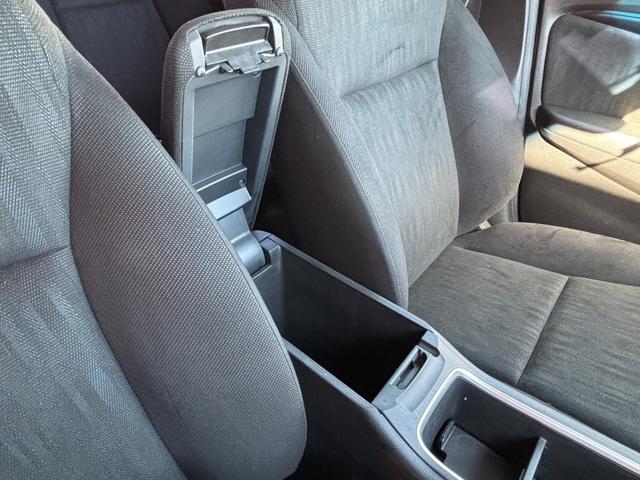 シャトル ハイブリッド ホンダセンシング (点検整備/車検2年/保証付き)(メモリーナビ)(Bluetoothオーディオ)(ETC車載器)(追従付きレーダークルーズ)(衝突軽減ブレーキ)(オートライト)(スマートキー・プッシュスタート)(48枚目)