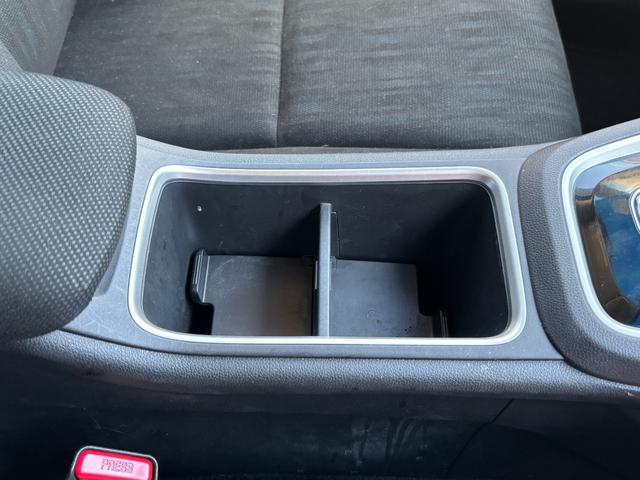 シャトル ハイブリッド ホンダセンシング (点検整備/車検2年/保証付き)(メモリーナビ)(Bluetoothオーディオ)(ETC車載器)(追従付きレーダークルーズ)(衝突軽減ブレーキ)(オートライト)(スマートキー・プッシュスタート)(49枚目)