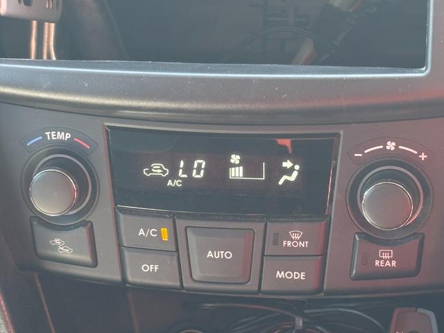 スイフトスポーツ ベースグレード (点検整備/車検9年5月/保証付き)(新車ワンオーナー)(オートマチック車)(パドルシフト)(スマートキー・プッシュスタート)(ETC車載器)(クルーズコントロール)(電動格納ドアミラー)(4枚目)