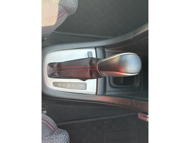 スイフトスポーツ ベースグレード (点検整備/車検9年5月/保証付き)(新車ワンオーナー)(オートマチック車)(パドルシフト)(スマートキー・プッシュスタート)(ETC車載器)(クルーズコントロール)(電動格納ドアミラー)(5枚目)