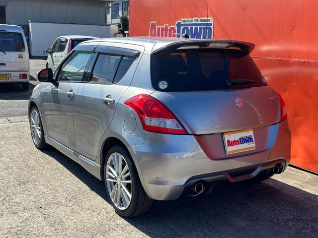 スイフトスポーツ ベースグレード (点検整備/車検9年5月/保証付き)(新車ワンオーナー)(オートマチック車)(パドルシフト)(スマートキー・プッシュスタート)(ETC車載器)(クルーズコントロール)(電動格納ドアミラー)(17枚目)