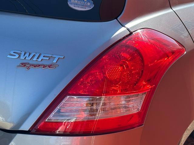 スイフトスポーツ ベースグレード (点検整備/車検9年5月/保証付き)(新車ワンオーナー)(オートマチック車)(パドルシフト)(スマートキー・プッシュスタート)(ETC車載器)(クルーズコントロール)(電動格納ドアミラー)(40枚目)