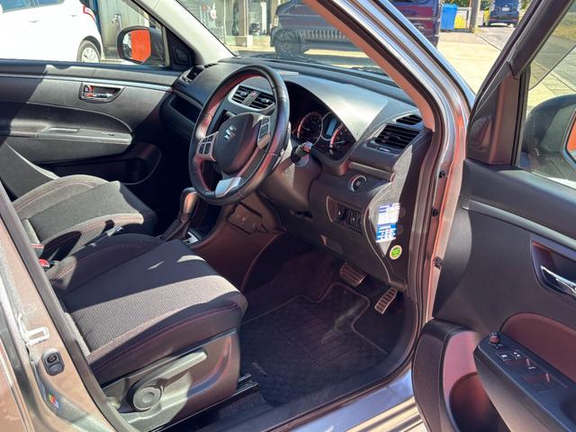 スイフトスポーツ ベースグレード (点検整備/車検9年5月/保証付き)(新車ワンオーナー)(オートマチック車)(パドルシフト)(スマートキー・プッシュスタート)(ETC車載器)(クルーズコントロール)(電動格納ドアミラー)(55枚目)