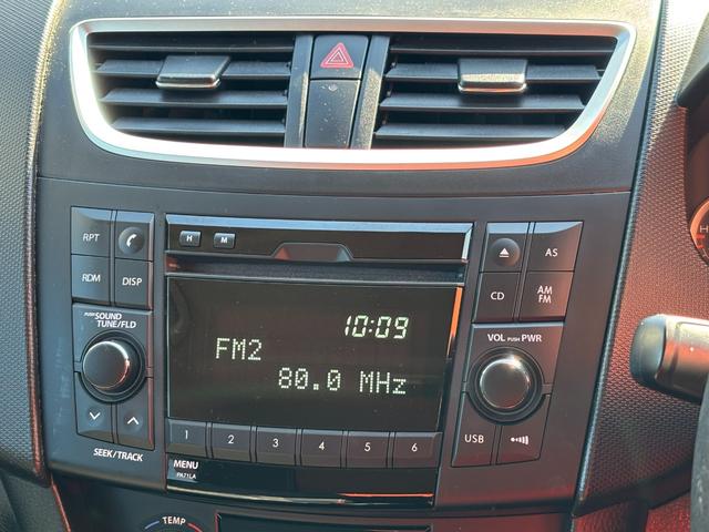 スイフト ＲＳ　（点検整備／車検２年付き／保証付き）（５速マニュアル車）（ＣＤ再生）（ＥＴＣ車載器）（スマートキー）（ＨＩＤヘッドライト）（クルーズコントロール）（オートライト）（電動格納ドアミラー）（4枚目）