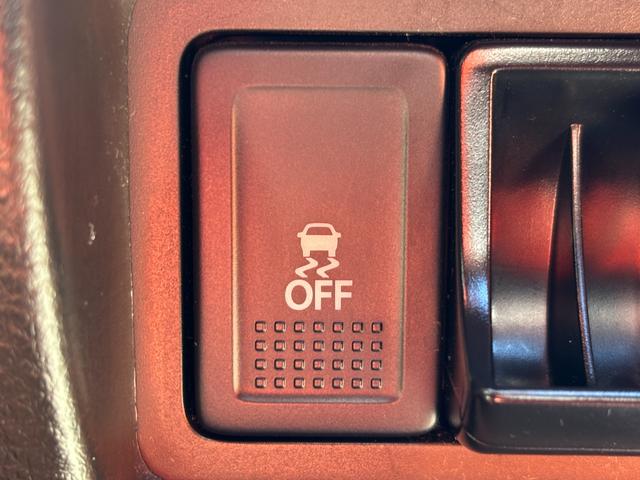 スイフト ＲＳ　（点検整備／車検２年付き／保証付き）（５速マニュアル車）（ＣＤ再生）（ＥＴＣ車載器）（スマートキー）（ＨＩＤヘッドライト）（クルーズコントロール）（オートライト）（電動格納ドアミラー）（11枚目）