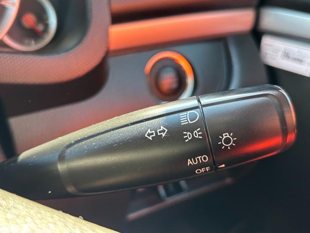 スイフト ＲＳ　（点検整備／車検２年付き／保証付き）（５速マニュアル車）（ＣＤ再生）（ＥＴＣ車載器）（スマートキー）（ＨＩＤヘッドライト）（クルーズコントロール）（オートライト）（電動格納ドアミラー）（48枚目）