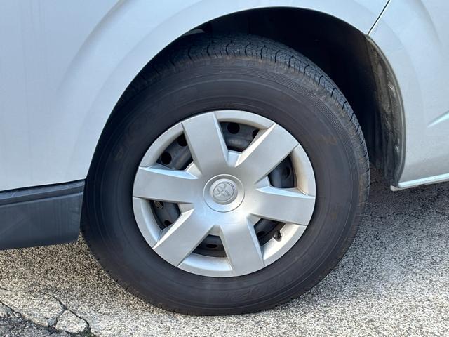 レジアスエースバン ロングDX (点検整備/保証付き)(実走行66,504キロ)(メモリーナビ)(バックカメラ)(Bluetoothオーディオ)(フルセグTV)(CD・DVD再生)(ETC車載器)(トヨタセーフティセンス)(23枚目)