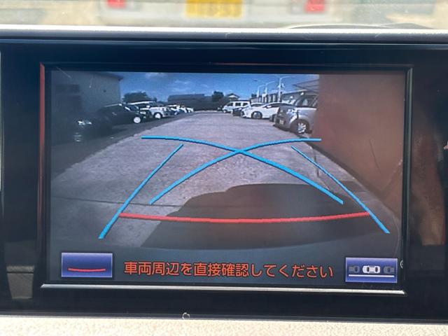 ＣＴ ＣＴ２００ｈ　バージョンＣ　ＥＴＣ　バックカメラ　ナビ　クリアランスソナー　オートクルーズコントロール　アルミホイール　オートライト　スマートキー　電動格納ミラー　シートヒーター　ＣＶＴ　盗難防止システム　衝突安全ボディ　記録簿（5枚目）