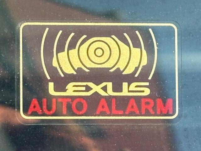 ＣＴ ＣＴ２００ｈ　バージョンＣ　ＥＴＣ　バックカメラ　ナビ　クリアランスソナー　オートクルーズコントロール　アルミホイール　オートライト　スマートキー　電動格納ミラー　シートヒーター　ＣＶＴ　盗難防止システム　衝突安全ボディ　記録簿（28枚目）