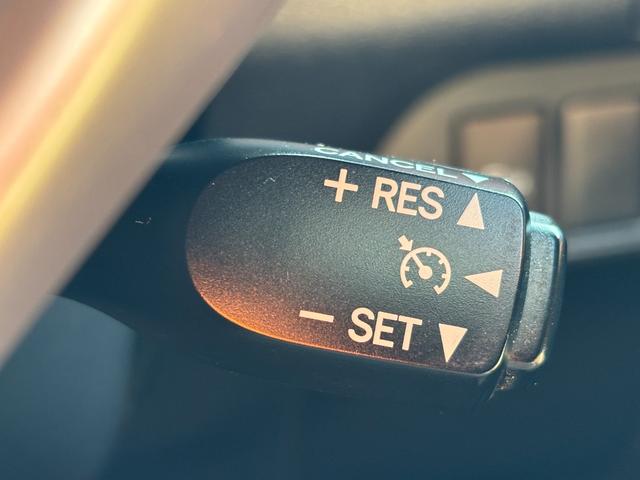 ＣＴ ＣＴ２００ｈ　バージョンＣ　ＥＴＣ　バックカメラ　ナビ　クリアランスソナー　オートクルーズコントロール　アルミホイール　オートライト　スマートキー　電動格納ミラー　シートヒーター　ＣＶＴ　盗難防止システム　衝突安全ボディ　記録簿（29枚目）