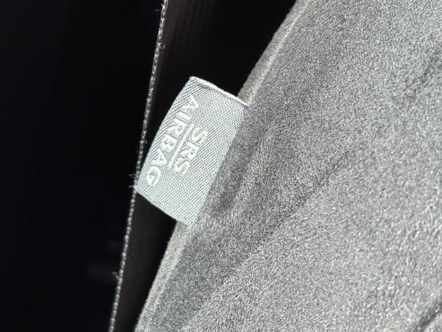 ＣＴ ＣＴ２００ｈ　バージョンＣ　ＥＴＣ　バックカメラ　ナビ　クリアランスソナー　オートクルーズコントロール　アルミホイール　オートライト　スマートキー　電動格納ミラー　シートヒーター　ＣＶＴ　盗難防止システム　衝突安全ボディ　記録簿（38枚目）