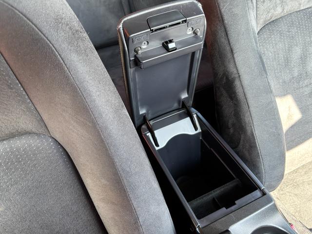 ＣＴ ＣＴ２００ｈ　バージョンＣ　ＥＴＣ　バックカメラ　ナビ　クリアランスソナー　オートクルーズコントロール　アルミホイール　オートライト　スマートキー　電動格納ミラー　シートヒーター　ＣＶＴ　盗難防止システム　衝突安全ボディ　記録簿（43枚目）