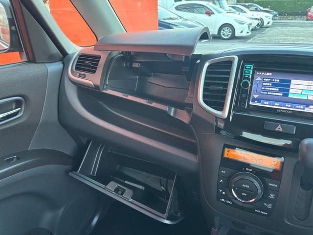 ソリオ Ｘ　４ＷＤ（点検整備／車検２年／保証付き）（メモリーナビ）（バックカメラ）（シートヒーター）（ＣＤ・ＤＶＤ再生）（ワンセグＴＶ）（オートライト）（スマートキー・プッシュスタート）（電動格納ドアミラー）（11枚目）