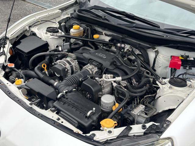 ８６ ＧＴ　６速マニュアル車（点検整備／車検９年４月／保証付き）（ＯＺレーシングホイール）（純正メモリーナビ）（バックカメラ）（Ｂｌｕｅｔｏｏｔｈオーディオ）（ＥＴＣ車載器）（フルセグＴＶ）（ＣＤ・ＤＶＤ再生）（20枚目）
